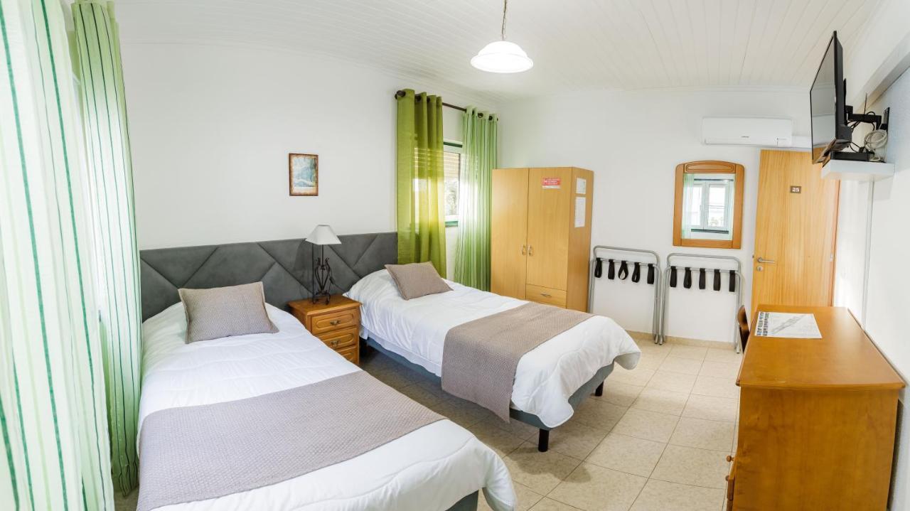 Hospedaria Australia Velas Exterior photo